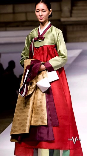 Understanding the Hanbok: A Deep Dive into Korean Traditional Dress