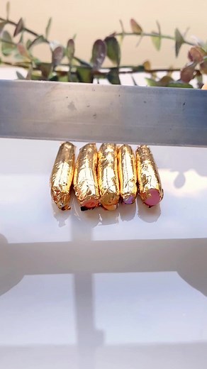 6M views · 10K reactions | All these new techniques really be testing my patience 嵐 Thought this one was fairly easy but I messed it up royally! Hot tip: use a base that’s the SAME as one of the colors!! | Cutterglobe | Facebook