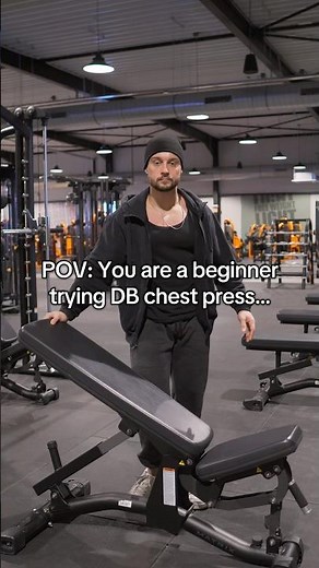 Dumbbell chest press explained, try this for a bigger chest #gym #bodybuilding #fyp
