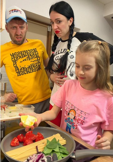 Fanny video: funny Fanny family humor clips
