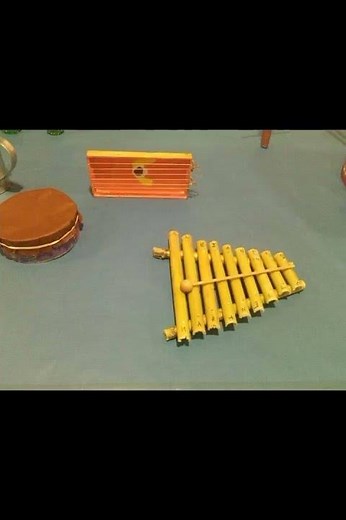 Superb Musical Instruments with recycled materials. #craft #diy