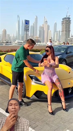 Wait for it 😂 #shorts #usa #feedshorts #cars #prank #automobile #america #usashorts #fyp #foryou 💯