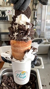 Oreo Ice Cream Chimney Cone 🤩🍦🍪 #oreo #icecream | Foody Fetish