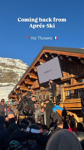 Sylwia on Instagram: "Pierwszy taki wyjazd gdzie doświadczyłam słynnych apresów 😏🇫🇷 #valthorens #france #apresski #party #mountains"