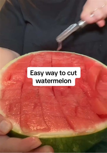 Effortless Watermelon Cutting with Affordable Cutter