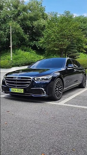 "The ultimate flagship sedan? Mercedes-Benz S450 4MATIC actual review" #BenzS450 #2025S-Class #S4...