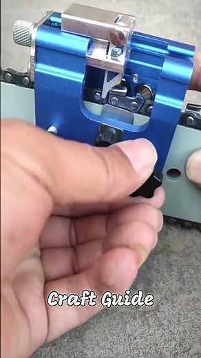 🪚⚙️ Hand Cranked Chainsaw Sharpener — Manual Chain Sharpening Jig Setup & Operation!