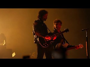 BOYS LIKE GIRLS - THE GREAT ESCAPE CUT VERSION (LIVE FROM MGM MUSIC HALL AT FENWAY PARK)