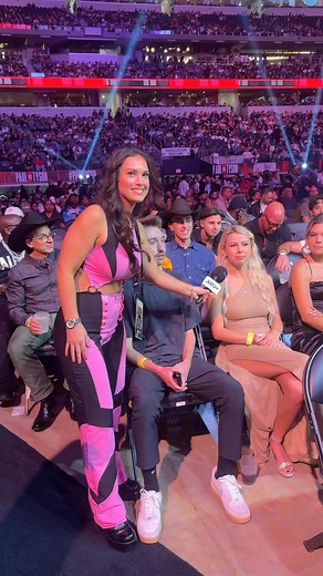 Amber Fields | WE INTERVIEWED SOME PEOPLE IN THE CROWD TO SEE WHAT WORDS OF ADVICE THEY HAVE FOR OUR VIEWERS 🤠 | Instagram