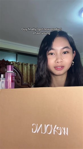 Unboxing WeYoung's New Product: A Girly Experience