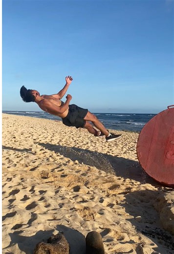 Beach Freestyle Parkour & Freerunning