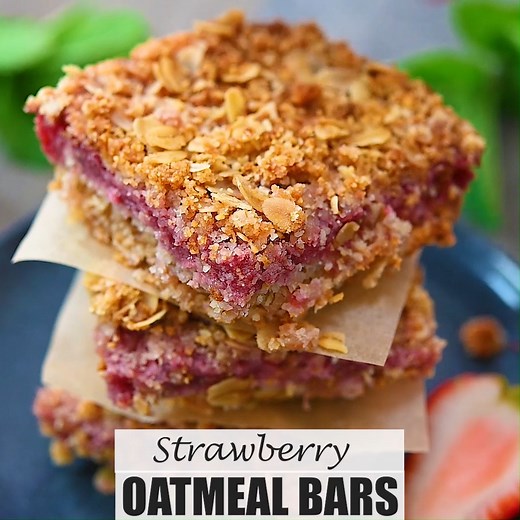 Recipe here: https://eatsomethingvegan.com/strawberry-oatmeal-bars/ These Strawberry Oatmeal Bars are sweet, chewy, and full of gooey strawberry filling. They are super easy to make, freezable, and perfect for an on the go snack. BONUS VIDEO LINK Quinoa Tabbouleh Salad: https://eatsomethingvegan.com/quinoa-tabbouleh-salad/ | Eat Something Vegan