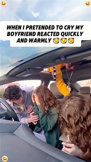 My boyfriend's response was both swift and touching🤣#funnyvideo #funny #funnyprank #couple