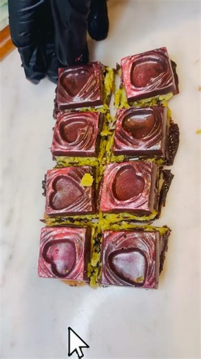 Dubai & Strawberry Chocolate Bar Part.2🍫 🤎🍓#dubai #Strawberry #chocobar #shorts #foryou