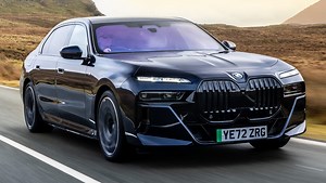 BMW i7 review | DrivingElectric