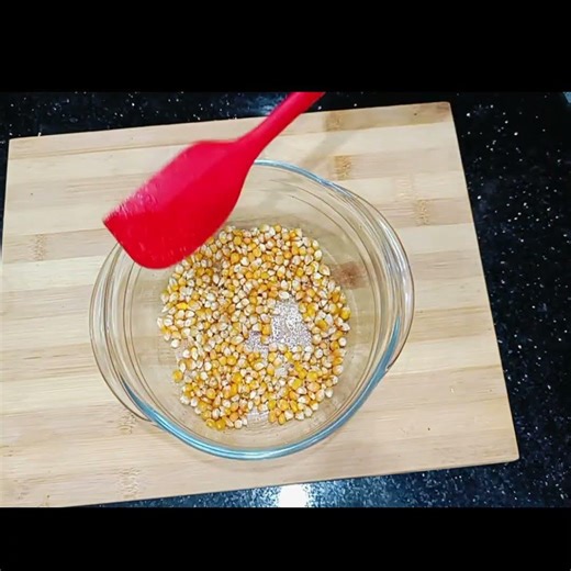 Amazing Microwave hack | How To Make Popcorn | #funfoodzwithkusum #microwave_hacks #hacks #short