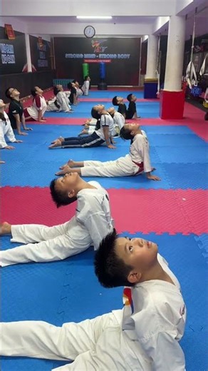 TƯ THẾ RẮN HỔ MANG