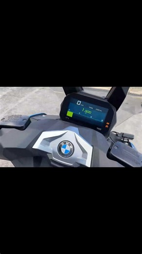 This Scooter is INSANE 🤯 | BMW C400X #love #automobile