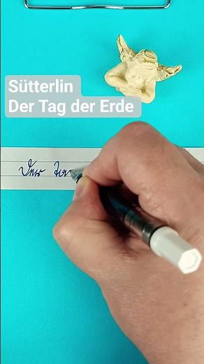 Der Tag der Erde 🤠 #deutscheschrift #sütterlin