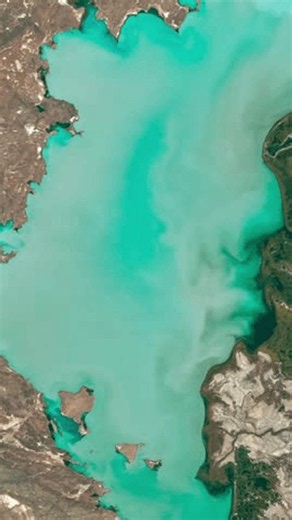 clip-4134066115-view-above-on-salt-lake-azure-water