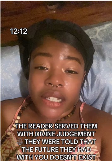 Video de Kaykay (@kayloveakakillak) relacionado con “tarot reading”