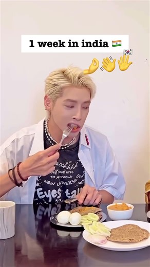 Kpop singer who changed his eating habits in India😋🇮🇳🇰🇷 #aoora