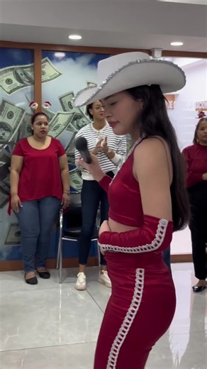 Feliz 2026 para todo Tik Tok | cucaracha