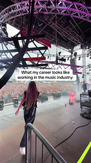 Dream job working in the music business: I love working in music marketing #creatorsearchinsights #workinginmusic #musicmarketing #workinginthemusicindustry #gettingajobinmusic