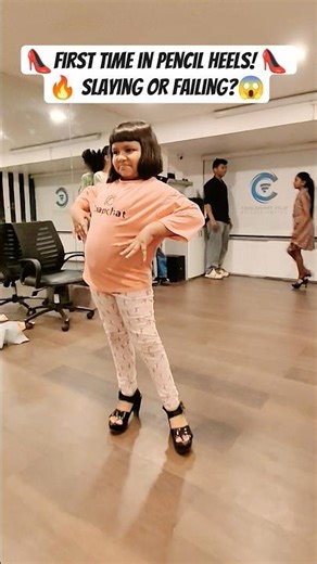 Praful Sir nahi hain Fir bhi Practice chalu! 👠✨ #AmayraTheLearner #modeling #shorts