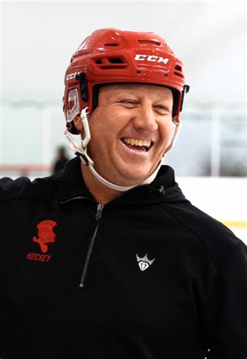 Benilde-St. Margaret’s girls hockey head coach Kevin Gray talks about the team’s young roster, strong culture, and excitement for the season ahead! 🏒 #minnesota#bsm#hockey#girlshockey#highschoolsports