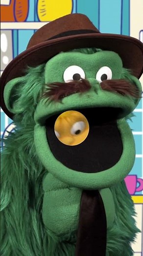 Meet the Monkeys Song - He's Called Gary #ringatangs