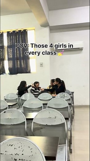 Voh 4 ladkiya haar class ki 💅#college #trending #comedy #funny #share #viralvideo #collegelife #fyp