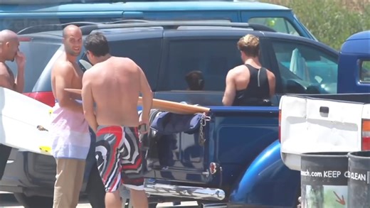Scott going to surf #H50 | Hawaii 5.0 Forever Smcgh50