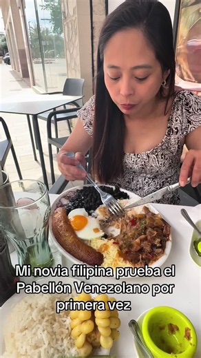 Pabellón venezolano: mi novia filipina lo prueba por primera vez