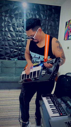 Jamm #1 con mi nuevo Roland Lucina Ax 09 #rolandsynthesizer #Roland #funk #keyboardplayer | Emmanuel Rodríguez
