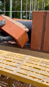 How To Lay Bricks tricks For Beginners Using a line 🧱🧱🧱🧱#brickhouse #bricks | Bricklayer