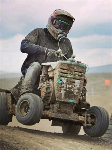 Unforgettable Weekend of Lawn Mower Racing