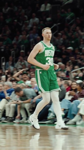 Sam Hauser just hit a Celtics record SEVEN threes in Q3 🔥🔥🔥 | Boston Celtics