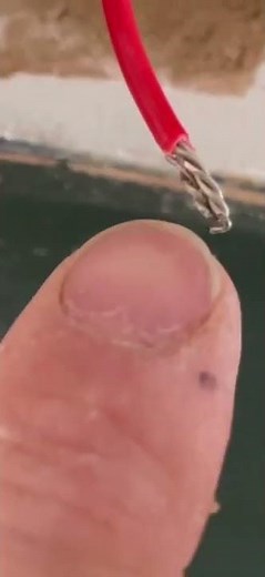 Spot the Difference 👀 Aluminium or Copper Conductors