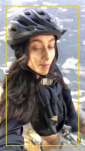 [SOCIEDAD] "No estoy obstruyendo a nadie": una pasajera denunció que una "vieja mala onda" paró el tren de la línea Roca porque ella no quería correr su bicicleta de un "vagón no apto", aunque "estaba vacío".