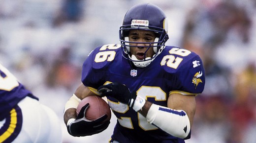 Minnesota Vikings History: Robert Smith drafted 30 years ago