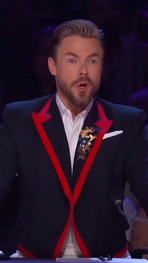 Semi’s comin in hot ! @dancingwiththestars What’s been your favorite week so far ? | Derek Hough