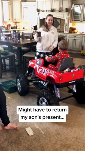 Who thought this was a good idea? 🤣 #afv #fail #christmas | America's Funniest Home Videos