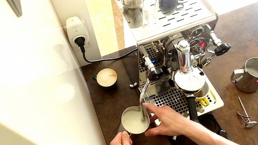 HD家用咖啡机 Expobar Office 爱宝E61的蒸汽表现