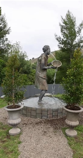 Discover the Magic of Smart Bots in Tech