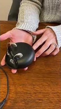Charging and Inserting your Oticon Hearing Aids
