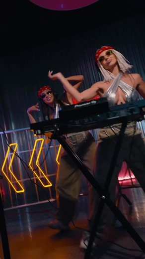 ANASTASIIA SOZONIK on Instagram: "ТРЕК В СЕТИ 💥 Ураааа !!! ANALINA - NASTY Доступен на всех музыкальных площадках и по ссылке в шапке профиля . ———— Release day is here! Our new single NASTY is finally out on @groovepowermusic A high-energy tech house track we’re truly proud of. Thanks for all your support - now hit play and enjoy the ride! ANALINA — “NASTY” [OUT NOW!!!] available in all links in bio @djanalina_official"