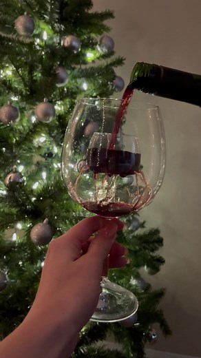 The person who sent you this wants an aerating wine glass under their tree this year 🍷