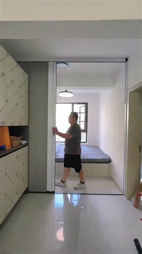Self-install honeycomb folding door, no drilling, no wall damage #FoldingDoor #Partition #NarrowDoor
