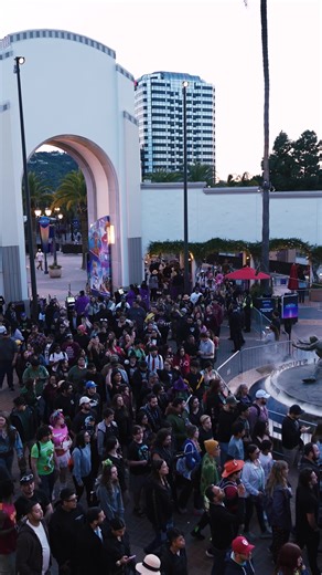DAY 1 Universal Studios Fan Fest Crowds @Universal Studios Hollywood #universalstudios #universalstudioshollywood #universalffn #ffn #fyp